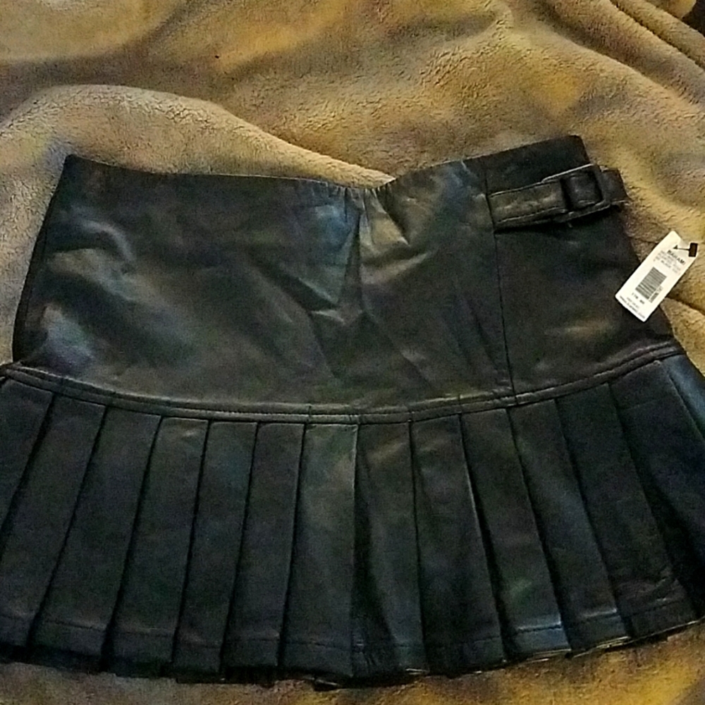 Black Leather Pleated Mini Skirt